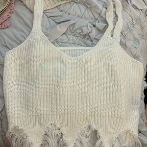 White knitted tank top